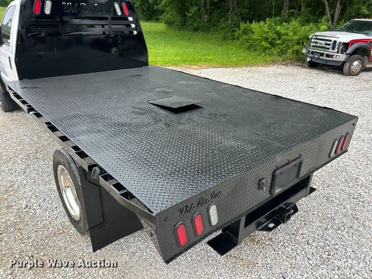 image for item FC2682 2012 Ford F450 Super Duty XL flatbed truck