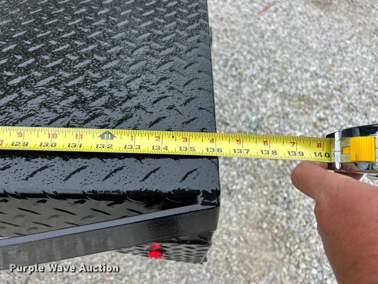 image for item FC2682 2012 Ford F450 Super Duty XL flatbed truck