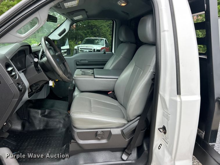 image for item FC2682 2012 Ford F450 Super Duty XL flatbed truck