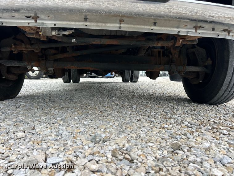 image for item FC2682 2012 Ford F450 Super Duty XL flatbed truck