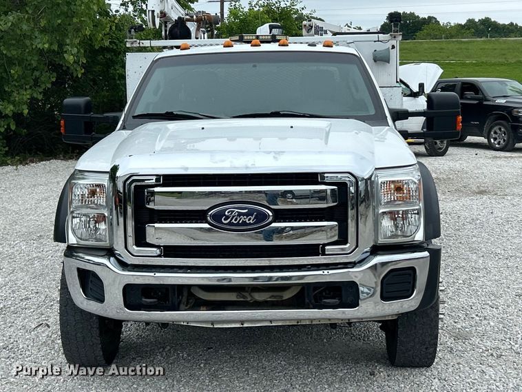 image for item FC2685 2012 Ford F550 Super Duty XLT utility / service truck