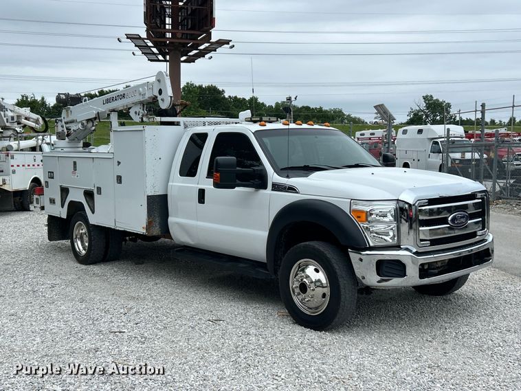 image for item FC2685 2012 Ford F550 Super Duty XLT utility / service truck