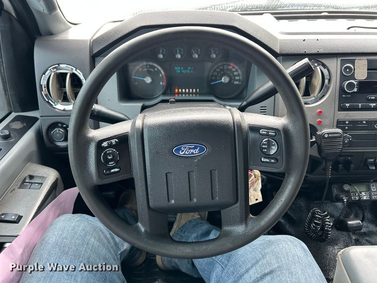 image for item FC2685 2012 Ford F550 Super Duty XLT utility / service truck