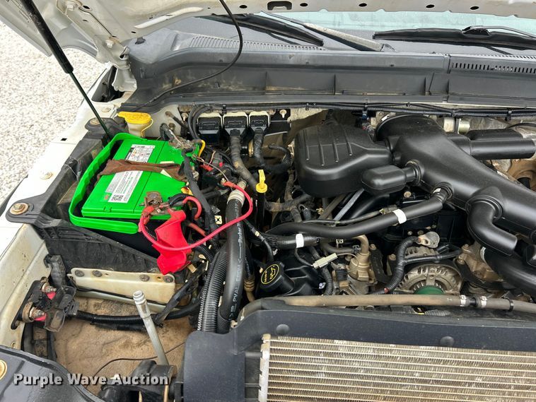 image for item FC2685 2012 Ford F550 Super Duty XLT utility / service truck