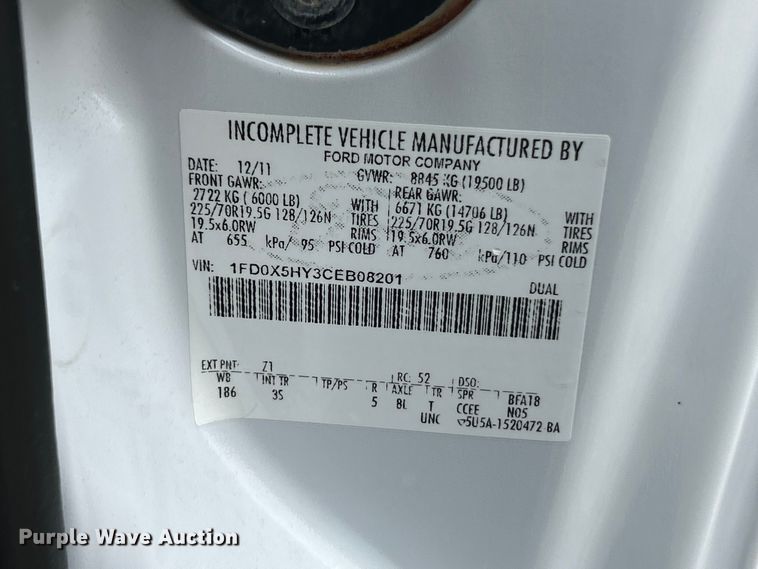 image for item FC2685 2012 Ford F550 Super Duty XLT utility / service truck