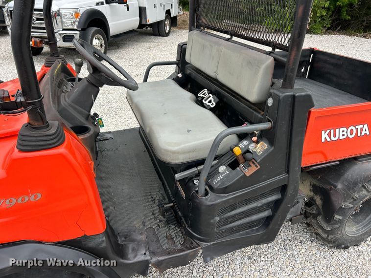 image for item FC2686 2006 Kubota RTV 900 utility vehicle