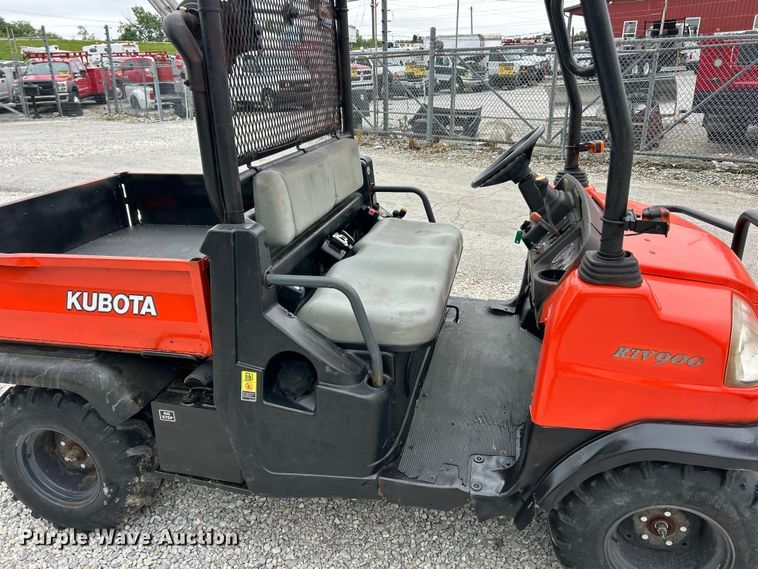 image for item FC2686 2006 Kubota RTV 900 utility vehicle