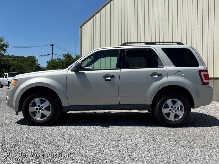 image for item FC4646 2009 Ford Escape SUV