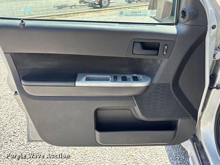 image for item FC4646 2009 Ford Escape SUV
