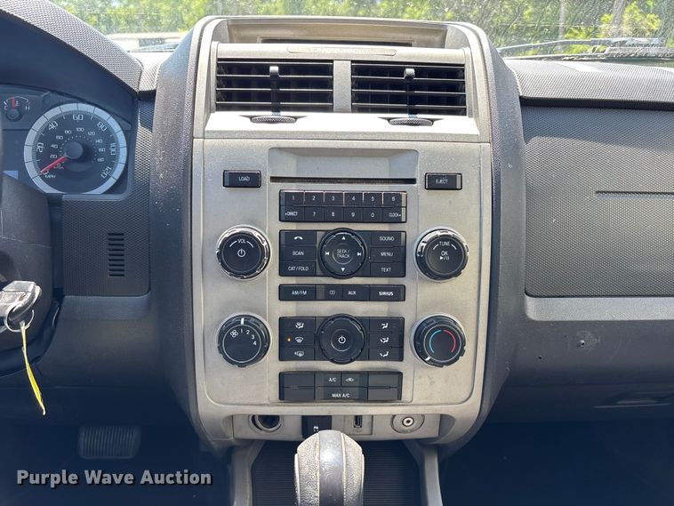 image for item FC4646 2009 Ford Escape SUV