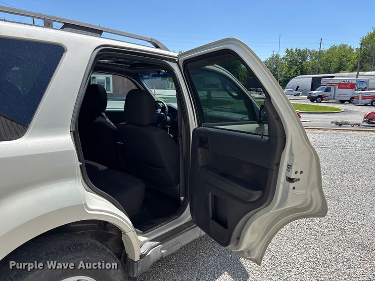 image for item FC4646 2009 Ford Escape SUV
