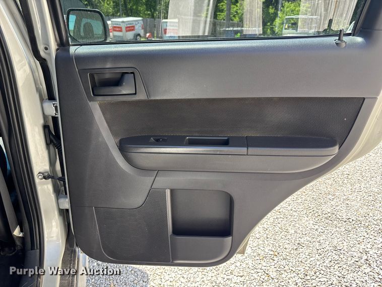 image for item FC4646 2009 Ford Escape SUV