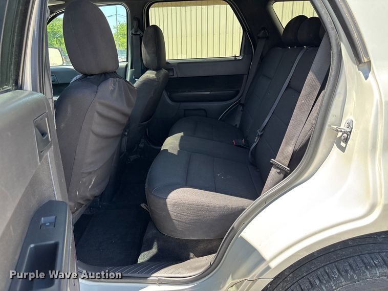 image for item FC4646 2009 Ford Escape SUV