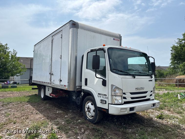 image for item FC4658 2017 Morgan Isuzu NPR HD box truck