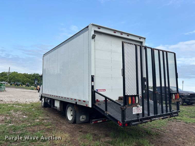 image for item FC4658 2017 Morgan Isuzu NPR HD box truck