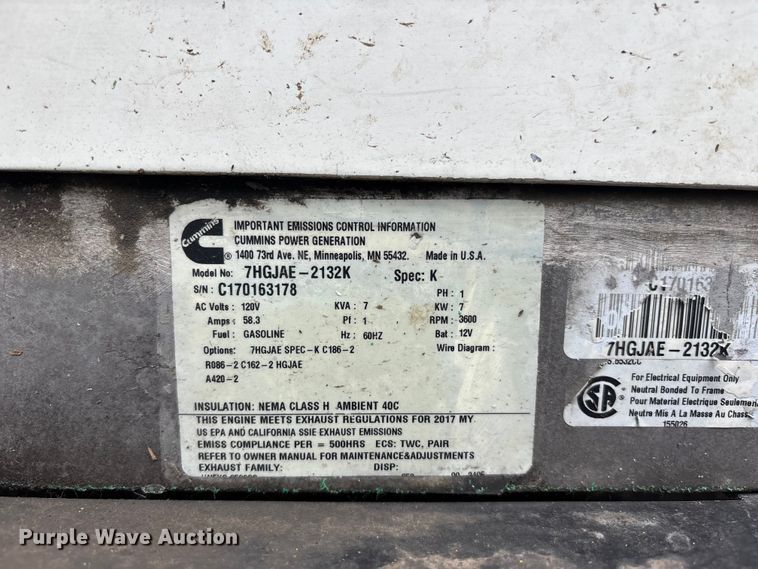 image for item FC4658 2017 Morgan Isuzu NPR HD box truck