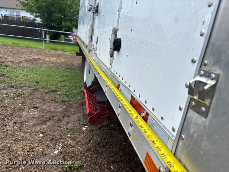 image for item FC4658 2017 Morgan Isuzu NPR HD box truck