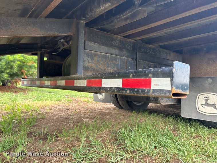 image for item FC4658 2017 Morgan Isuzu NPR HD box truck