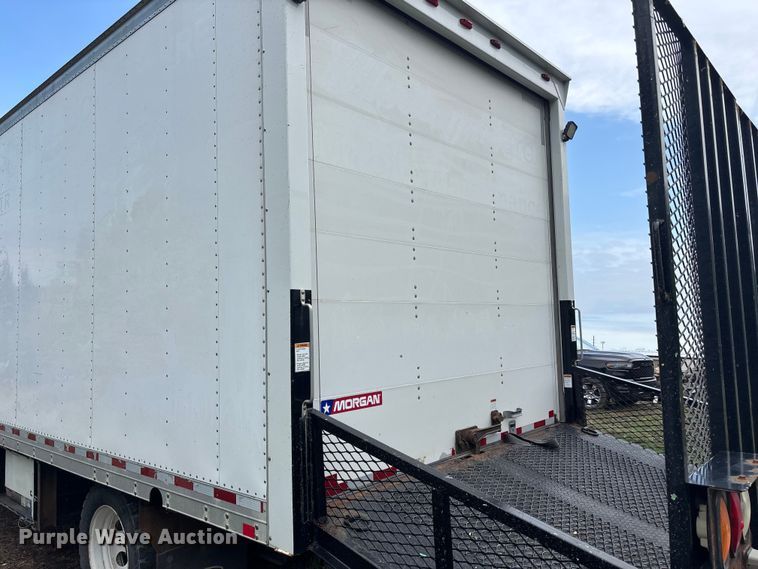 image for item FC4658 2017 Morgan Isuzu NPR HD box truck