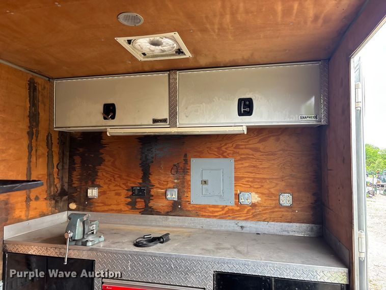 image for item FC4658 2017 Morgan Isuzu NPR HD box truck