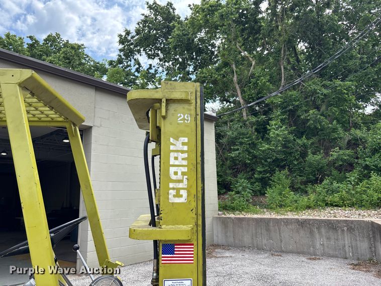 image for item FC4660 Clark C500 forklift