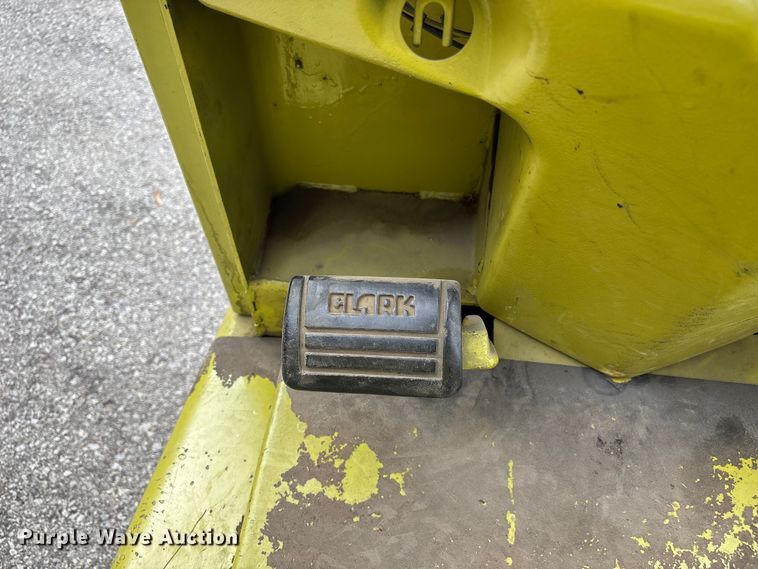 image for item FC4660 Clark C500 forklift
