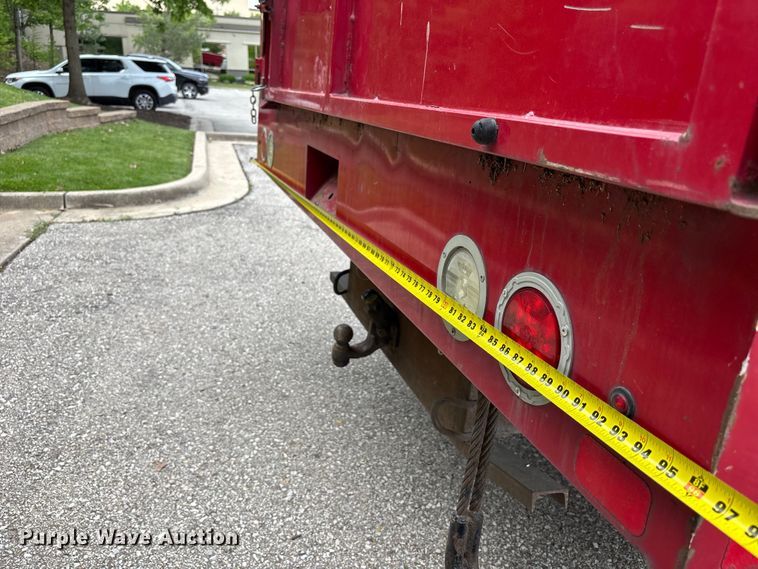 image for item FC4661 2015 Ford F550 Super Duty chipper truck