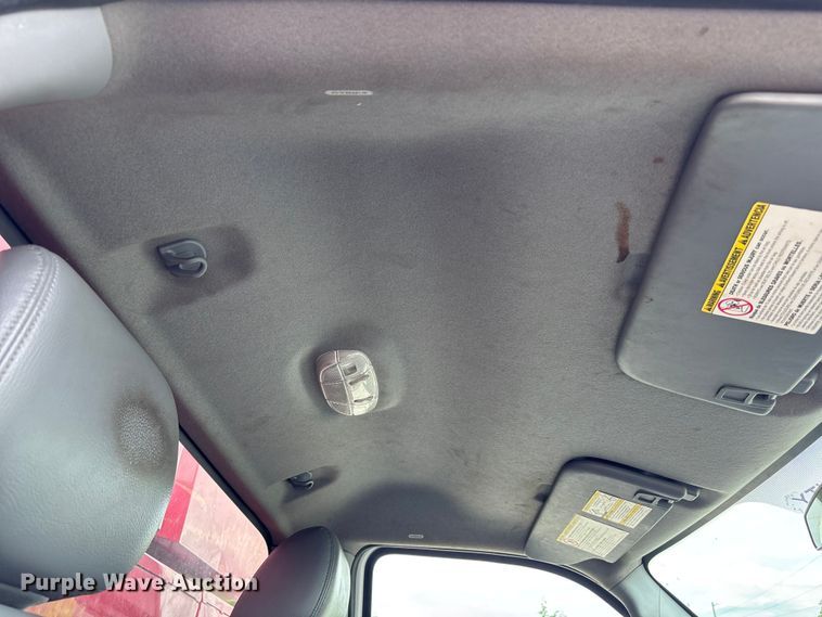 image for item FC4661 2015 Ford F550 Super Duty chipper truck