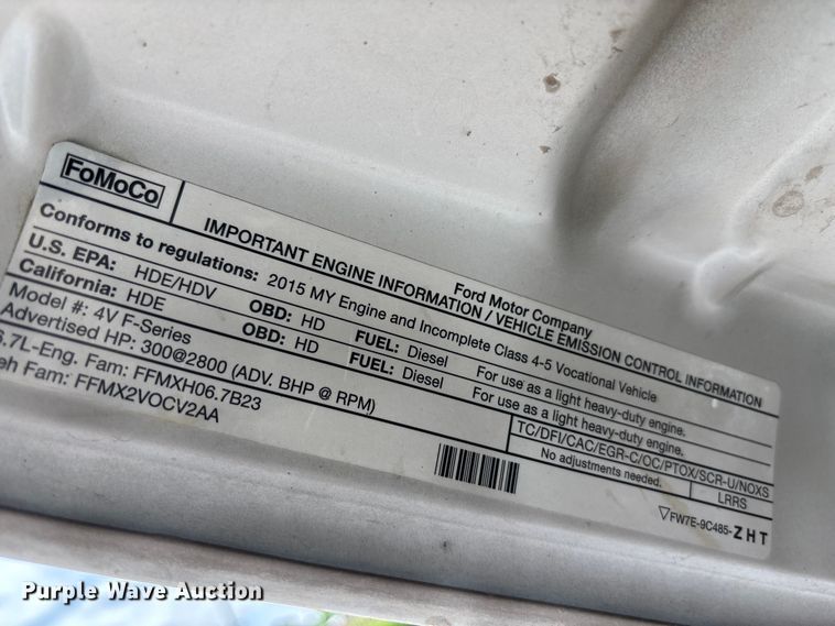 image for item FC4661 2015 Ford F550 Super Duty chipper truck