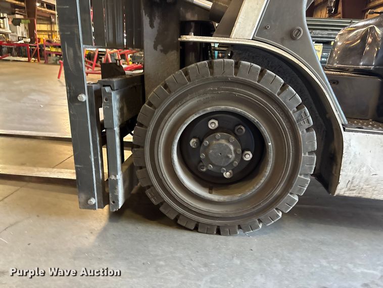 image for item FC4668 2015 Nissan PF70 forklift