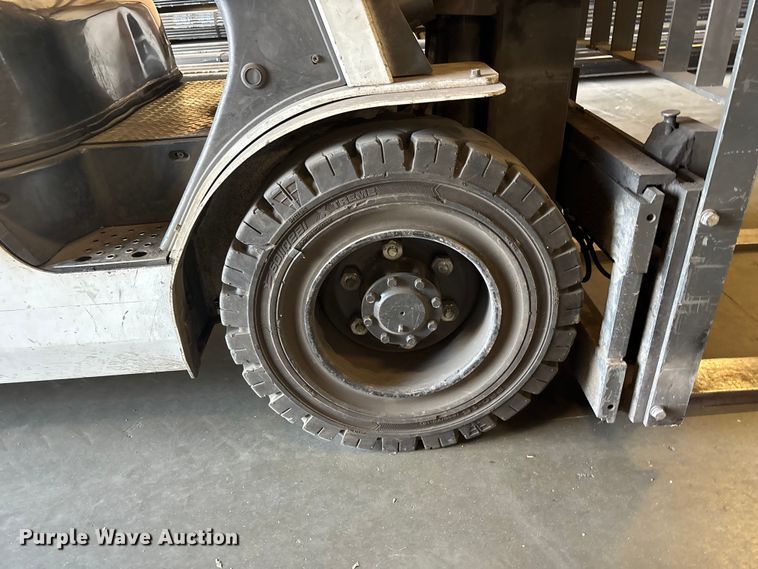 image for item FC4668 2015 Nissan PF70 forklift