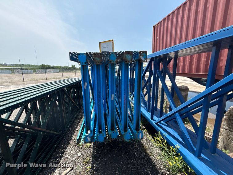 image for item FC4677 Pallet racking