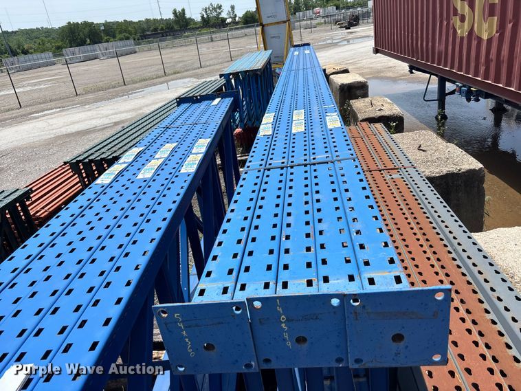 image for item FC4678 T-bolt pallet racking