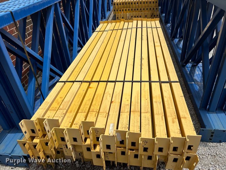 image for item FC4682 T-bolt pallet racking