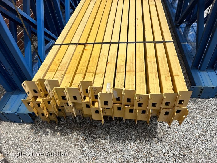 image for item FC4682 T-bolt pallet racking