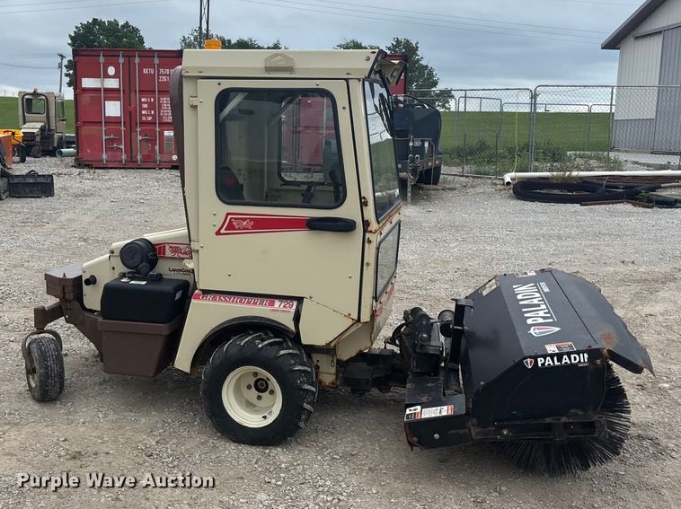image for item FC4701 Grasshopper 729 sweeper