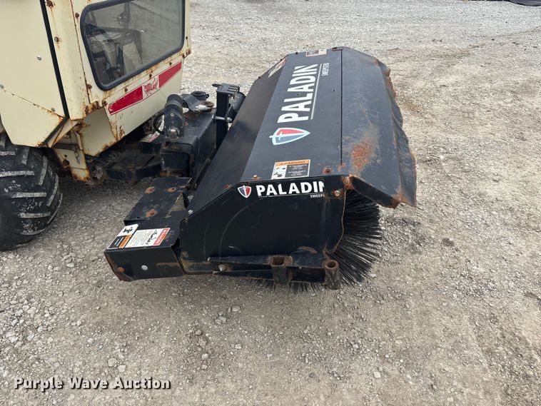 image for item FC4701 Grasshopper 729 sweeper