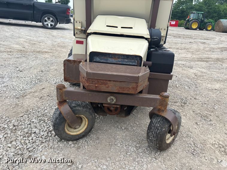 image for item FC4701 Grasshopper 729 sweeper