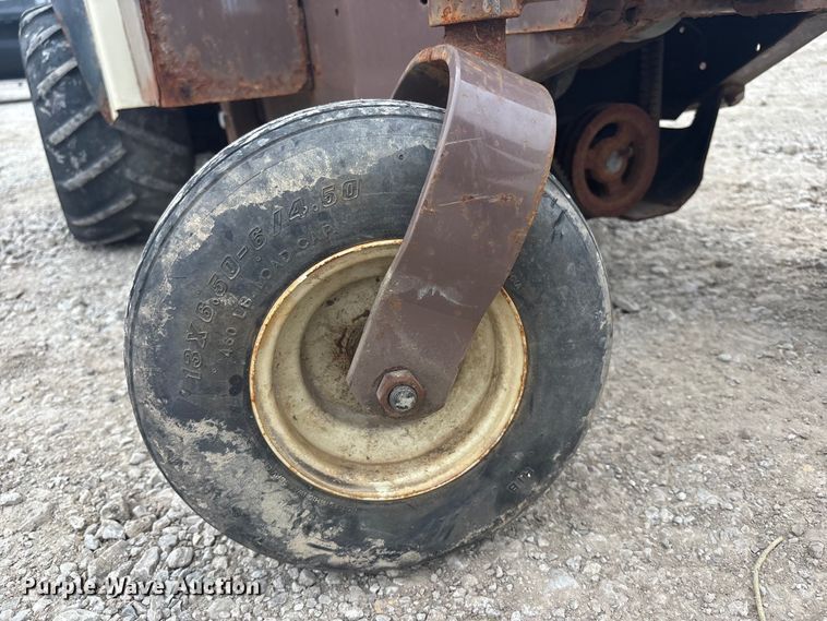 image for item FC4701 Grasshopper 729 sweeper