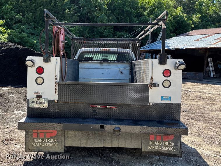 image for item FC4703 2011 Ford F350 Super Duty utility bed pickup truck