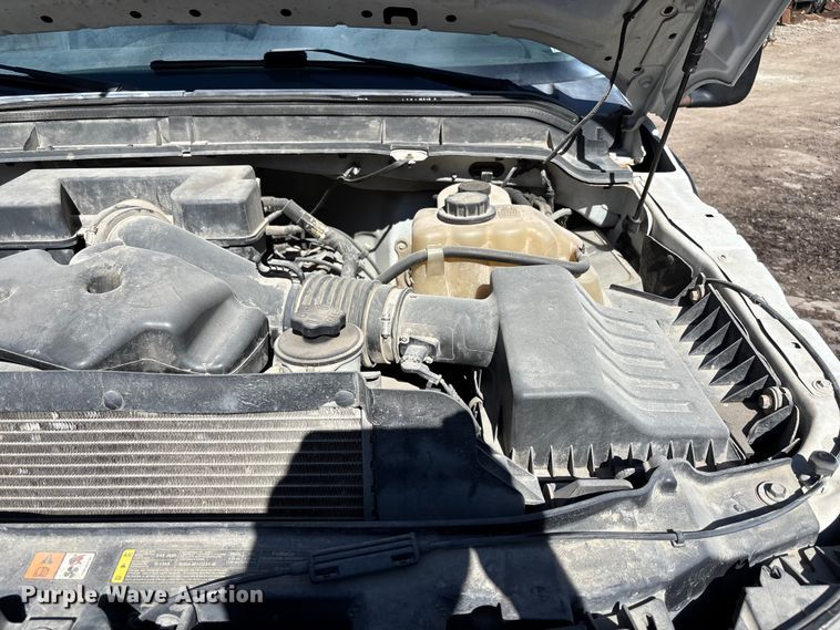 image for item FC4703 2011 Ford F350 Super Duty utility bed pickup truck
