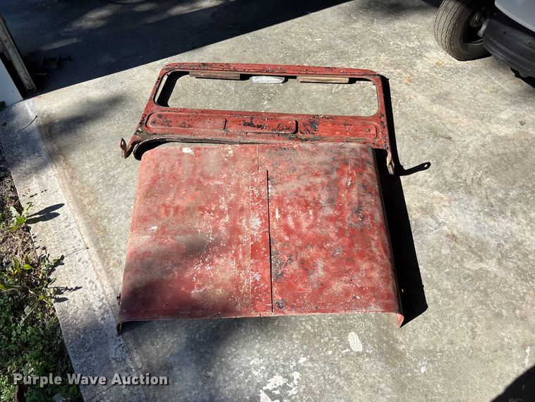 image for item FC5720 1959 Willys DJ SUV