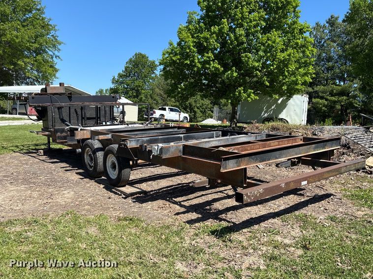 image for item FC5721 1998 Coachman trailer chassis