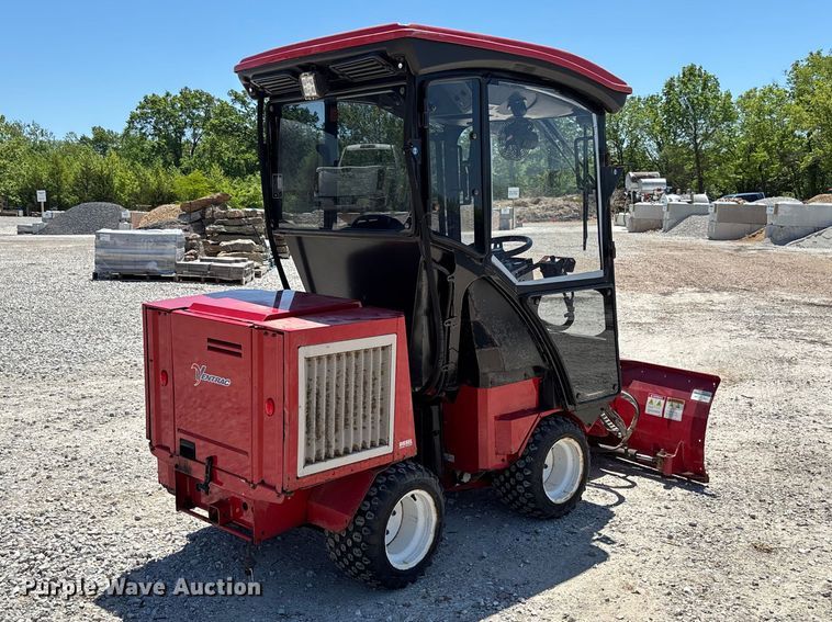 image for item FC5722 Ventrac 3400Y municipal tractor