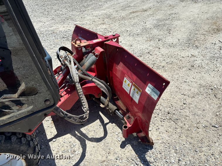 image for item FC5722 Ventrac 3400Y municipal tractor