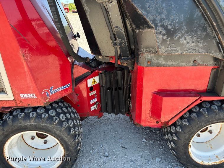 image for item FC5722 Ventrac 3400Y municipal tractor