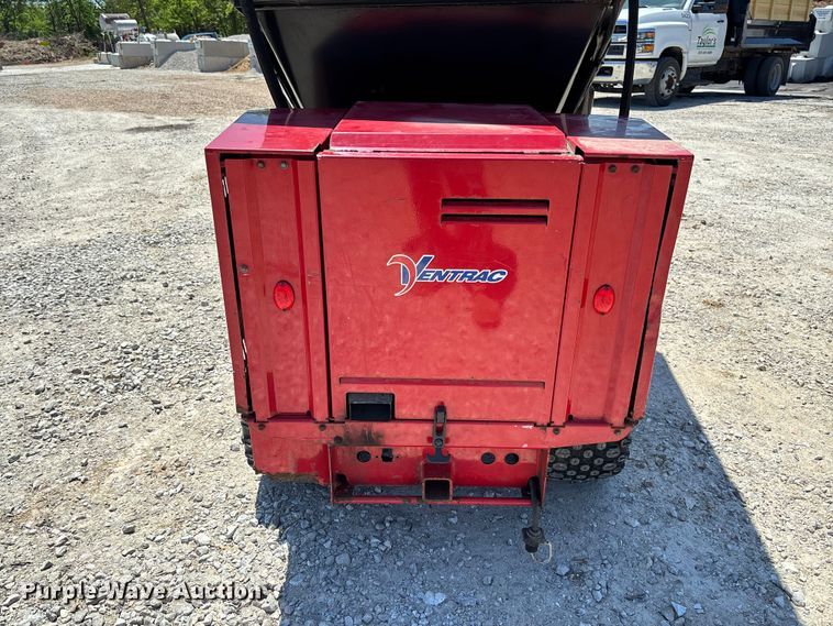 image for item FC5722 Ventrac 3400Y municipal tractor