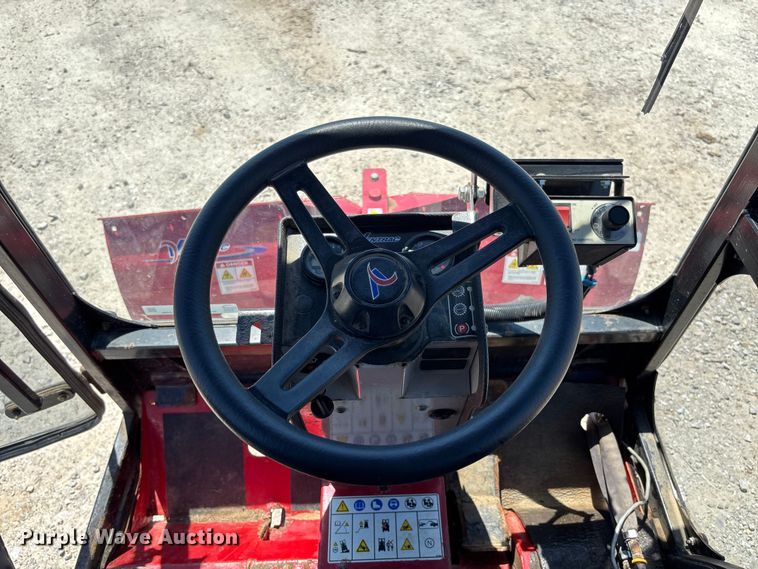 image for item FC5722 Ventrac 3400Y municipal tractor
