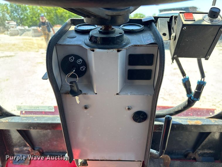 image for item FC5722 Ventrac 3400Y municipal tractor