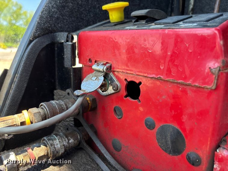 image for item FC5722 Ventrac 3400Y municipal tractor